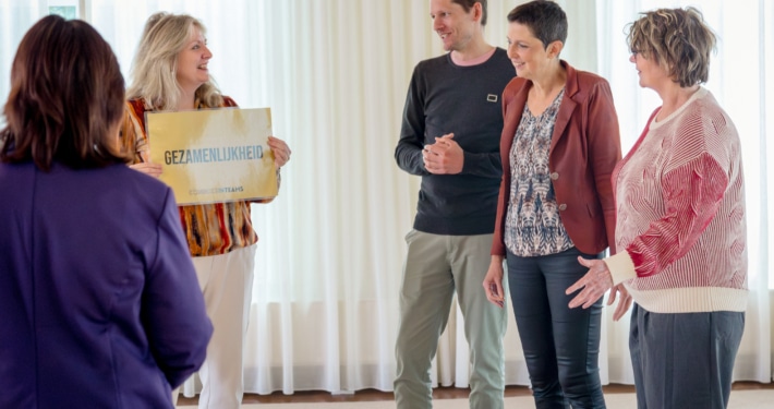 over grenzen, macht, leiderschap